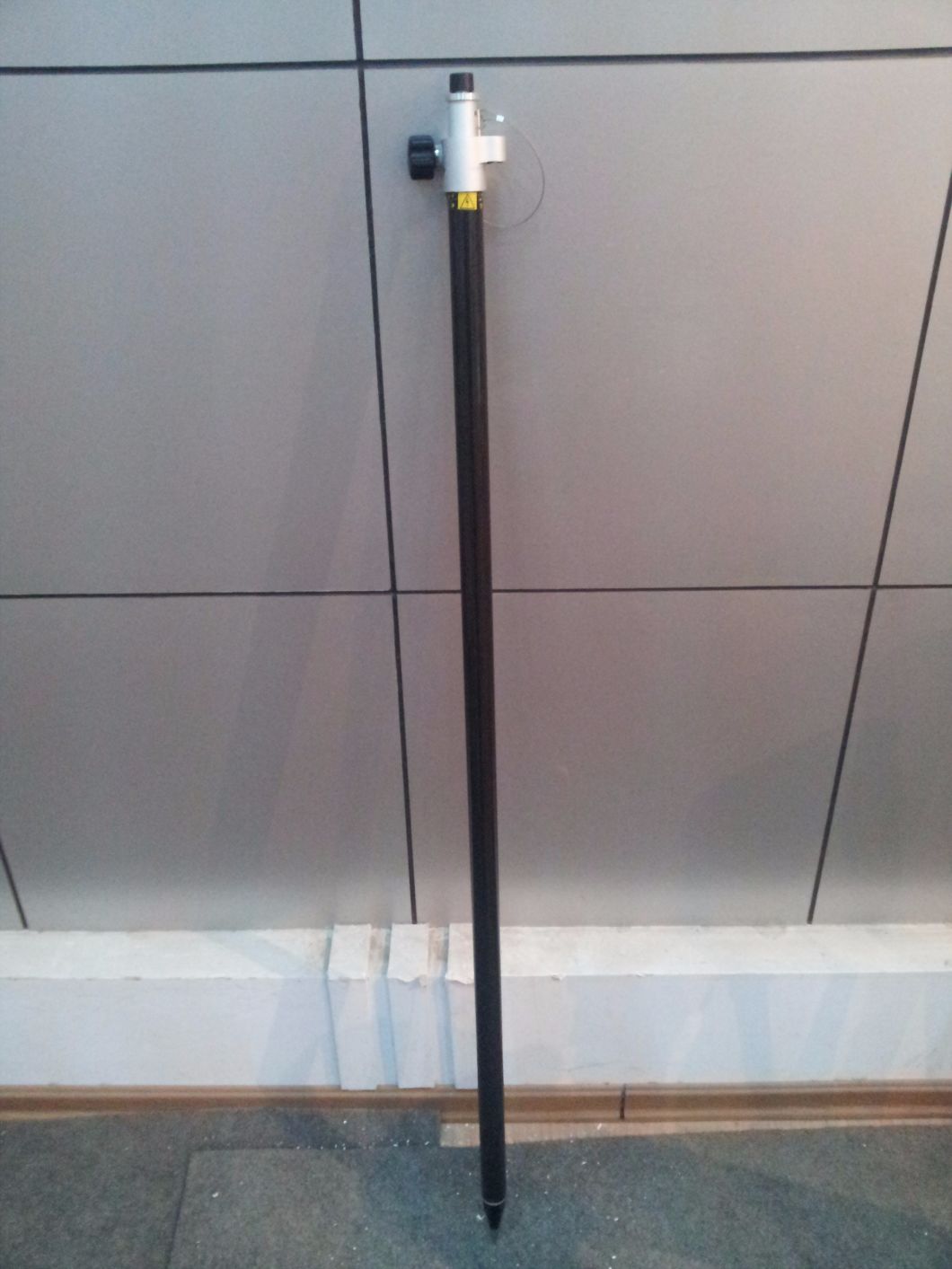2.4m GPS Carbon Fibre Pole